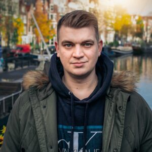 Kevin_Zorle-300x300 Kevin_Zorle-300x300